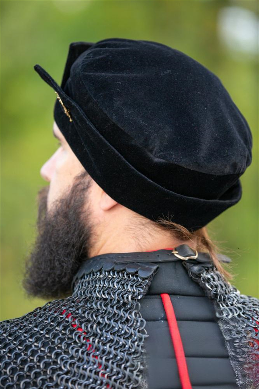 Medieval Tudor Flat Cap Velvet - đánh giá và giá Snapback Hat Flat