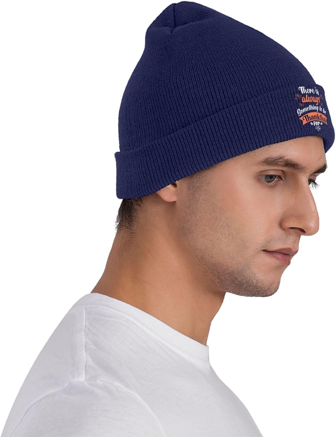 There is Always Something to B - đánh giá và giá Beanie Cuffed Knit